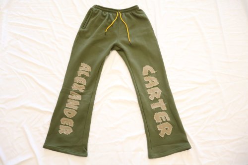 ALEXANDER CARTER (OLIVE GREEN JOGGERS)2026 